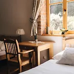 Stary Svet Pensionat 4*