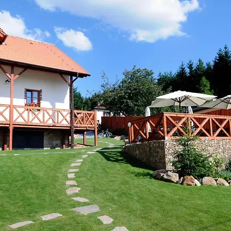 Starý Svět 4* Votice